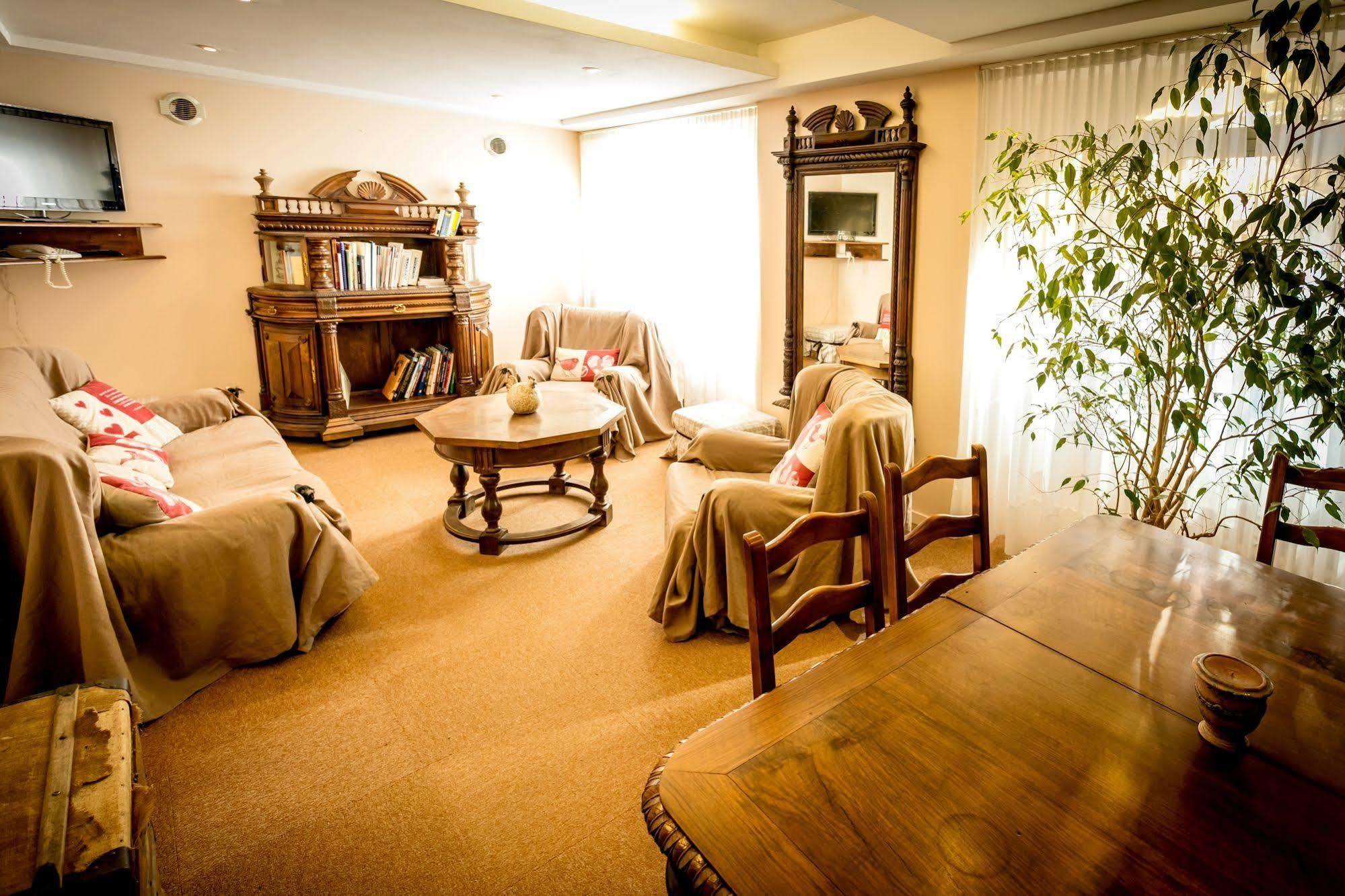 Hotel Restaurant De La Poste Et La Grange Detente, Espace Bien-Etre Châteauneuf-de-Randon Εξωτερικό φωτογραφία