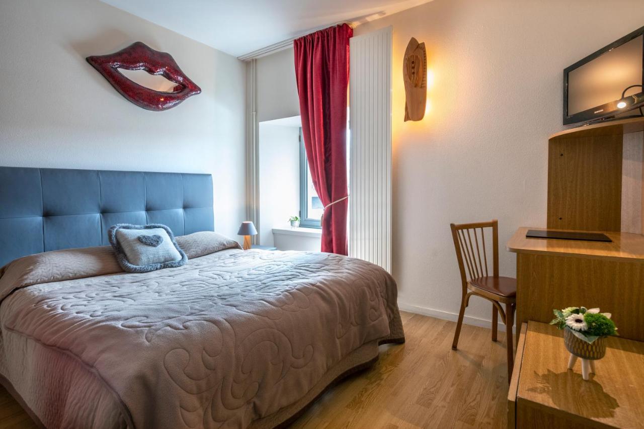 Hotel Restaurant De La Poste Et La Grange Detente, Espace Bien-Etre Châteauneuf-de-Randon Εξωτερικό φωτογραφία